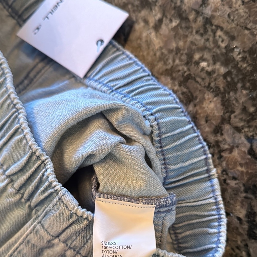 O'Neill light wash pull on Women's Light Blue Shorts NWT XS - Picture 10 of 12